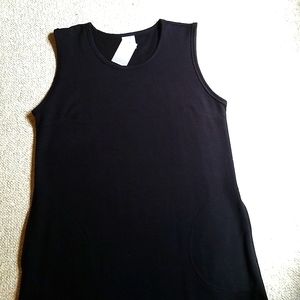 Serra Ladies Black Summer Dress with 2 side pockets. Machine Wash.